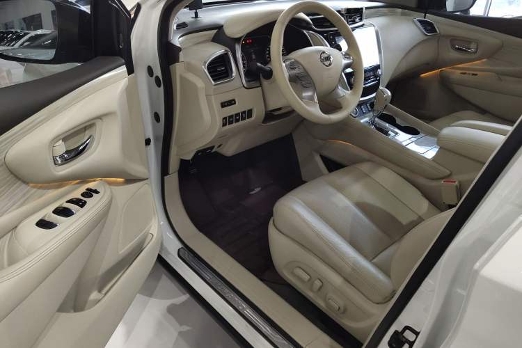 Used Nissan Murano 2021 2.5 S/C HEV XE Four-Wheel Drive Hybrid SmartConnect Prestige Edition Interior 2