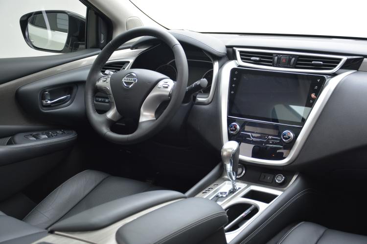 Used Nissan Murano 2021 2.5L XL Two-Wheel Drive Smart Connect Luxury Edition Interior 4