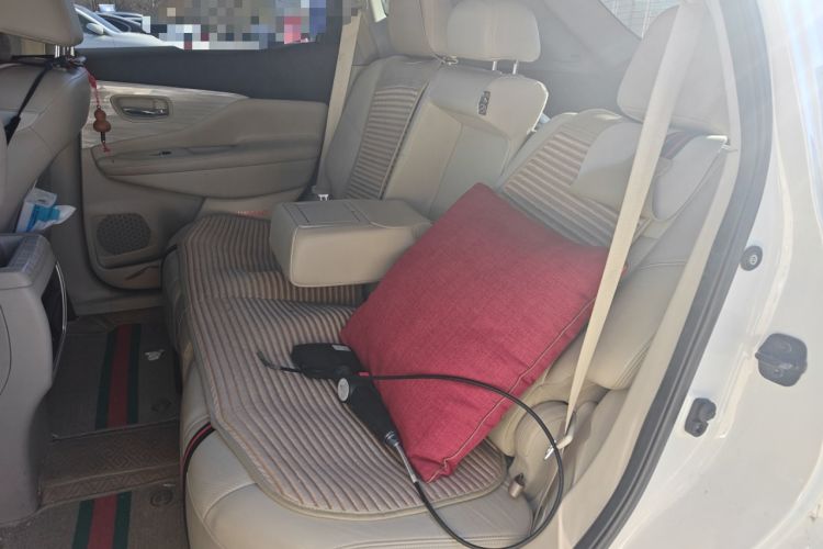 Used Nissan Murano 2021 2.5L XL Two-Wheel Drive Smart Connect Luxury Edition Interior 4