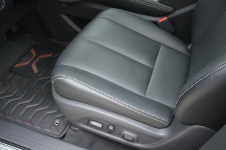 Used Nissan Murano 2021 2.5L XL Two-Wheel Drive Smart Connect Luxury Edition Interior 6