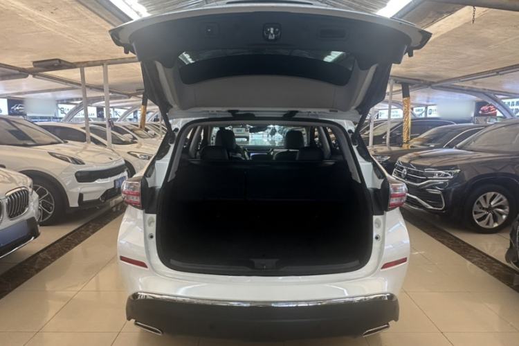 Used Nissan Murano 2021 2.5L XL Two-Wheel Drive Smart Connect Luxury Edition Interior 7