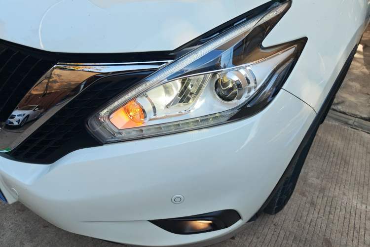Used Nissan Murano 2021 2.5L XL Two-Wheel Drive Smart Connect Luxury Edition Left Front Headlight