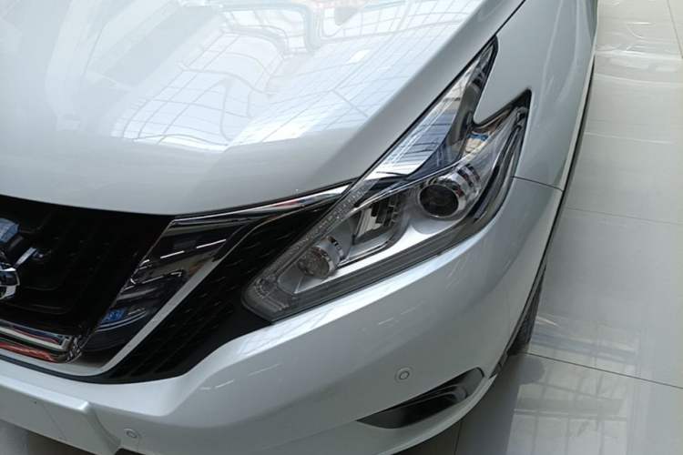 Used Nissan Murano 2021 2.5L XL Two-Wheel Drive Smart Connect Luxury Edition Left Front Headlight