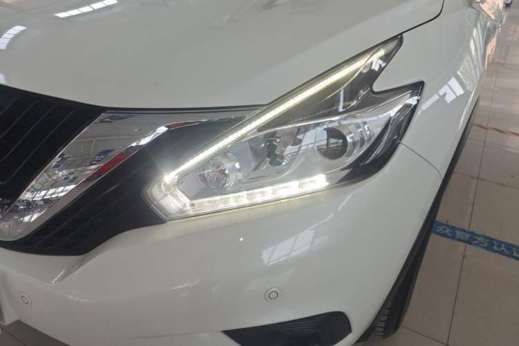 Used Nissan Murano 2021 2.5L XL Two-Wheel Drive Smart Connect Luxury Edition Left Front Headlight