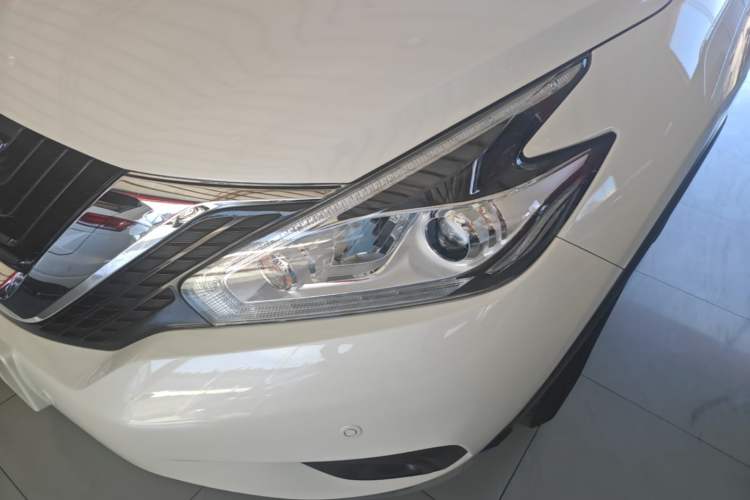 Used Nissan Murano 2021 2.5L XL Two-Wheel Drive Smart Connect Luxury Edition Left Front Headlight
