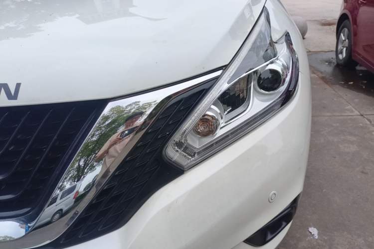 Used Nissan Murano 2021 2.5L XL Two-Wheel Drive Smart Connect Luxury Edition Left Front Headlight
