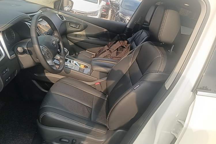 Used Nissan Murano 2021 2.5L XL Two-Wheel Drive Smart Connect Luxury Edition Left Front Seat