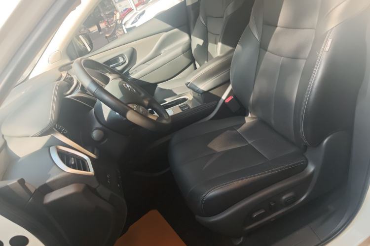 Used Nissan Murano 2021 2.5L XL Two-Wheel Drive Smart Connect Luxury Edition Left Front Seat