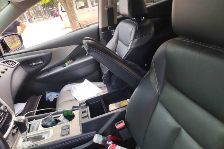 Used Nissan Murano 2021 2.5L XL Two-Wheel Drive Smart Connect Luxury Edition Left Front Seat