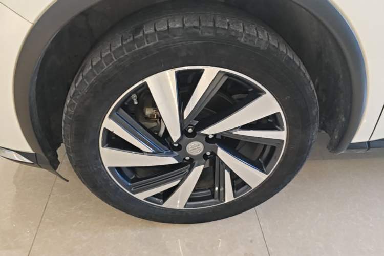 Used Nissan Murano 2021 2.5 S/C HEV XE Four-Wheel Drive Hybrid SmartConnect Prestige Edition Left Front Wheel Hub
