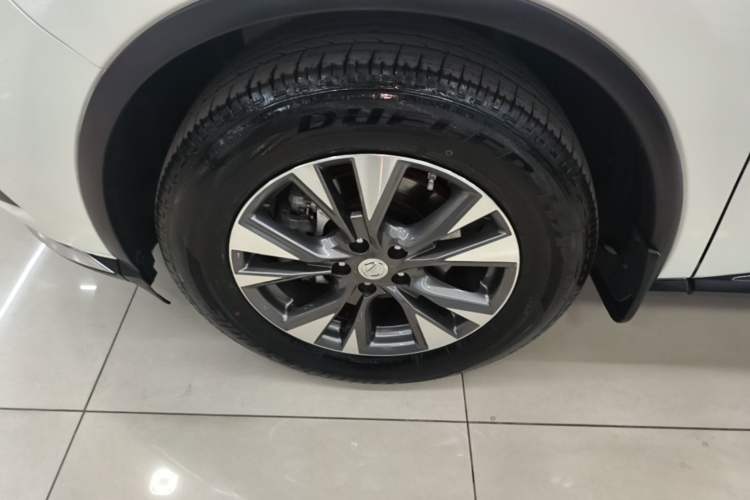 Used Nissan Murano 2021 2.5L XL Two-Wheel Drive Smart Connect Luxury Edition Left Front Wheel Hub