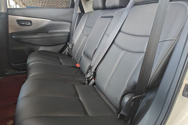 Used Nissan Murano 2021 2.5L XL Two-Wheel Drive Smart Connect Luxury Edition Left Rear Seat