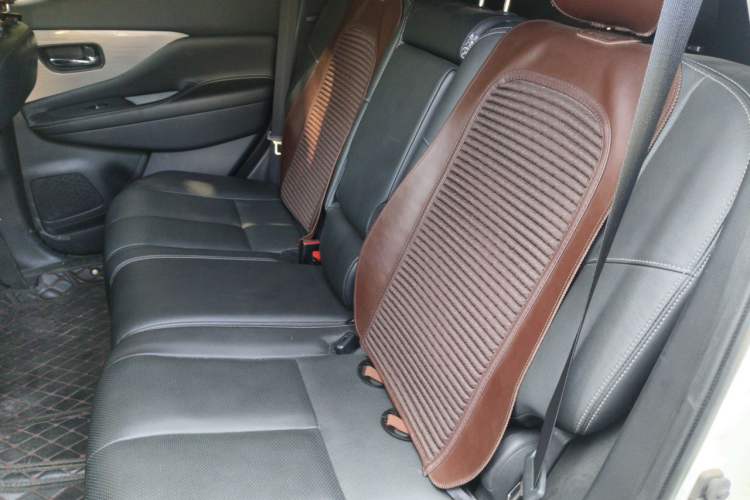 Used Nissan Murano 2021 2.5L XL Two-Wheel Drive Smart Connect Luxury Edition Left Rear Seat
