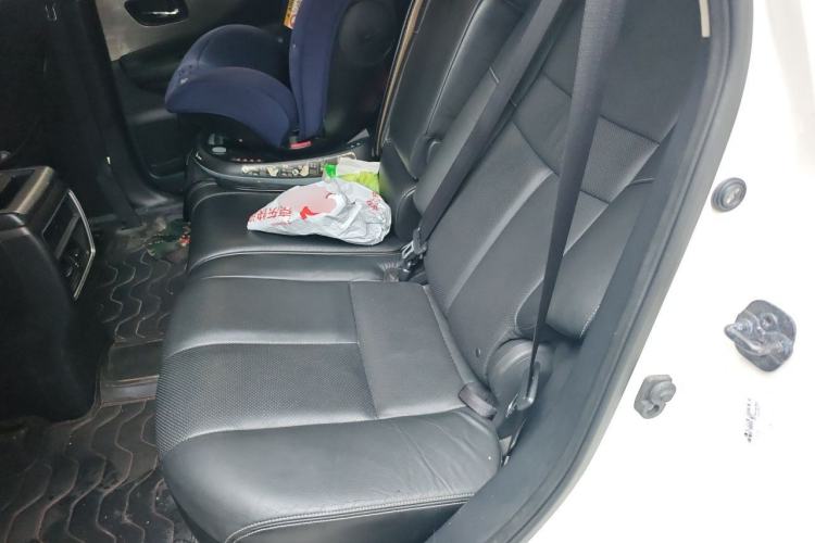 Used Nissan Murano 2021 2.5L XL Two-Wheel Drive Smart Connect Luxury Edition Left Rear Seat