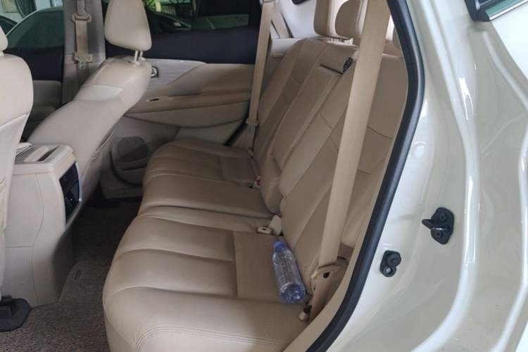Used Nissan Murano 2021 2.5 S/C HEV XL Four-Wheel Drive Hybrid SmartConnect Prestige Edition Left Rear Seat