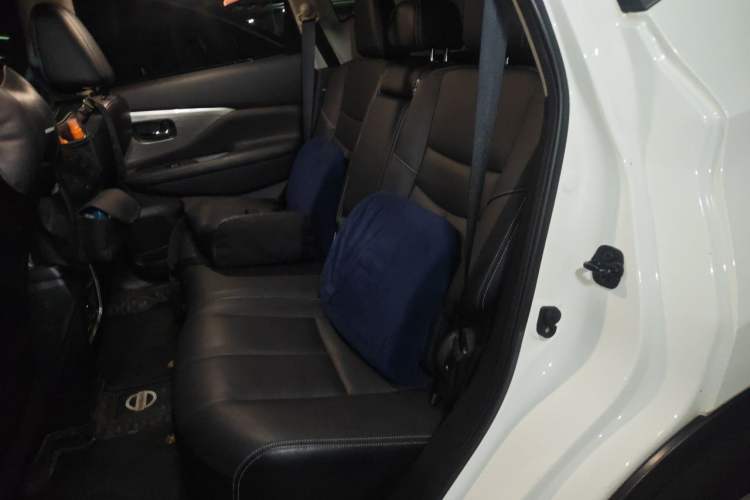 Used Nissan Murano 2021 2.5L XL Two-Wheel Drive Smart Connect Luxury Edition Left Rear Seat