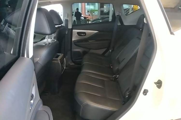 Used Nissan Murano 2021 2.5L XL Two-Wheel Drive Smart Connect Luxury Edition Left Rear Seat