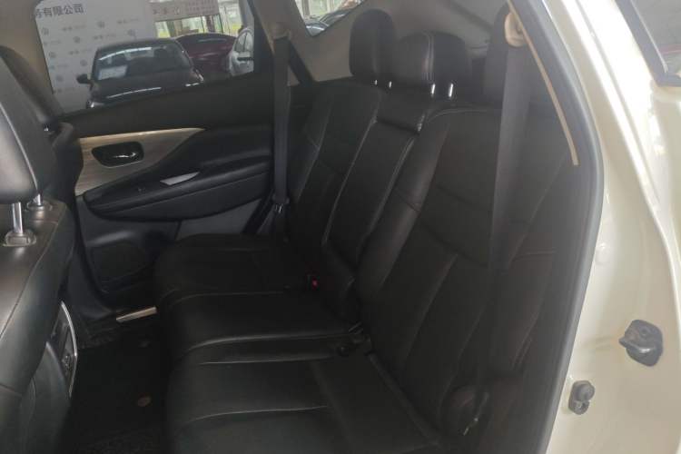 Used Nissan Murano 2021 2.5L XL Two-Wheel Drive Smart Connect Luxury Edition Left Rear Seat