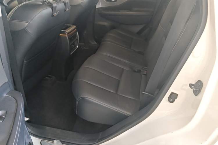 Used Nissan Murano 2021 2.5 S/C HEV XE Four-Wheel Drive Hybrid SmartConnect Prestige Edition Left Rear Seat
