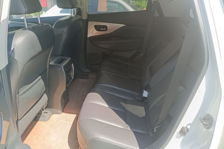 Used Nissan Murano 2021 2.5L XL Two-Wheel Drive Smart Connect Luxury Edition Left Rear Seat