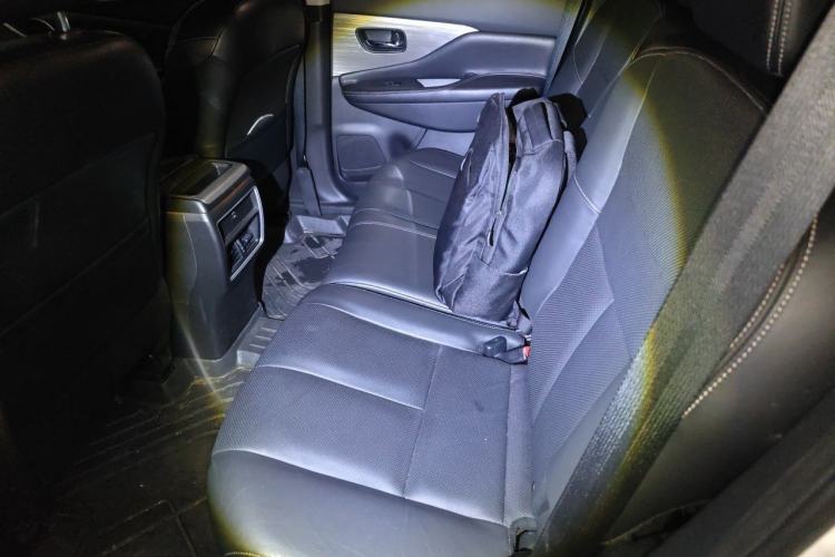 Used Nissan Murano 2021 2.5L XL Two-Wheel Drive Smart Connect Luxury Edition Left Rear Seat
