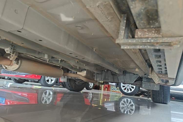 Used Nissan Murano 2021 2.5L XL Two-Wheel Drive Smart Connect Luxury Edition Left Side Sill