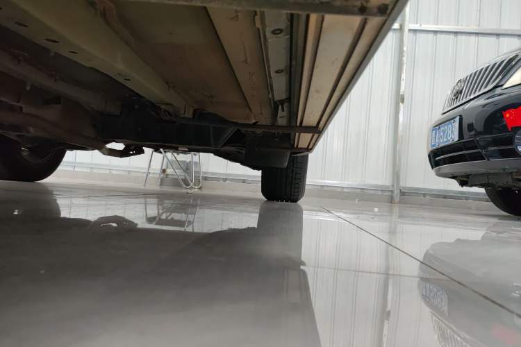 Used Nissan Murano 2021 2.5L XL Two-Wheel Drive Smart Connect Luxury Edition Left Side Sill