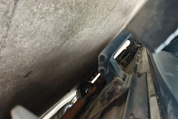 Used Nissan Murano 2021 2.5L XL Two-Wheel Drive Smart Connect Luxury Edition Left Side Sill