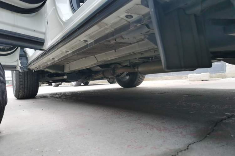 Used Nissan Murano 2021 2.5L XE Two-Wheel Drive Elite Edition Left Side Sill