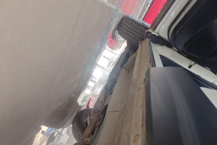 Used Nissan Murano 2021 2.5L XL Two-Wheel Drive Smart Connect Luxury Edition Left Side Sill