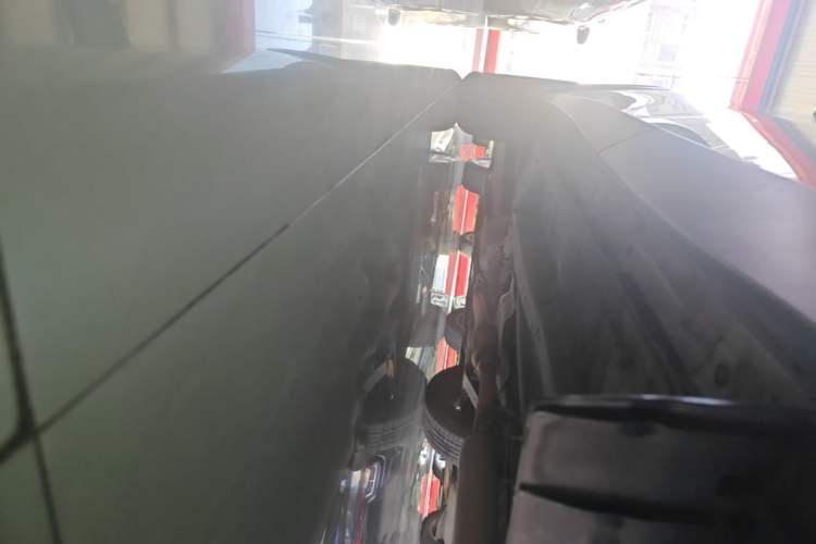 Used Nissan Murano 2021 2.5L XL Two-Wheel Drive Smart Connect Luxury Edition Left Side Sill
