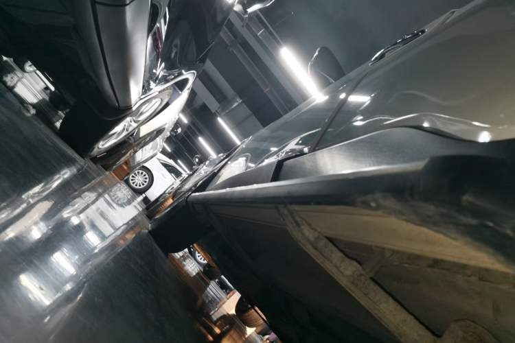 Used Nissan Murano 2021 2.5L XE Two-Wheel Drive Elite Edition Left Side Sill