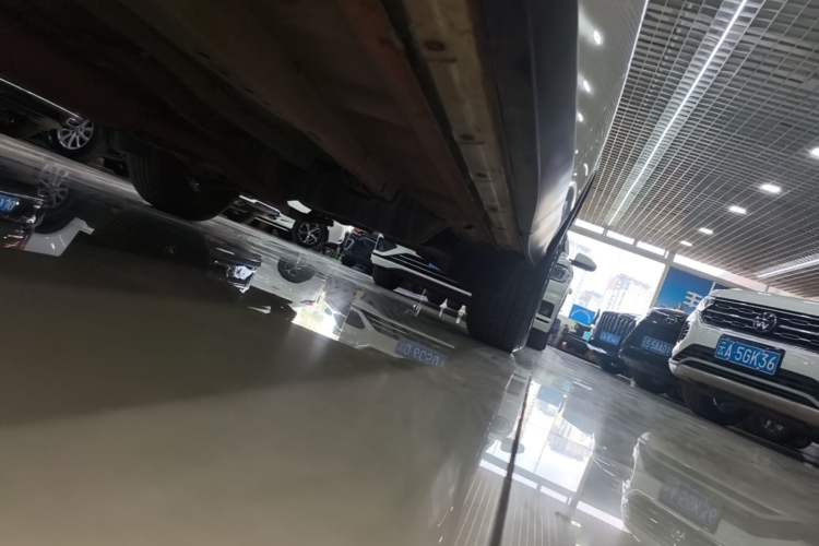 Used Nissan Murano 2021 2.5L XL Two-Wheel Drive Smart Connect Luxury Edition Left Side Sill