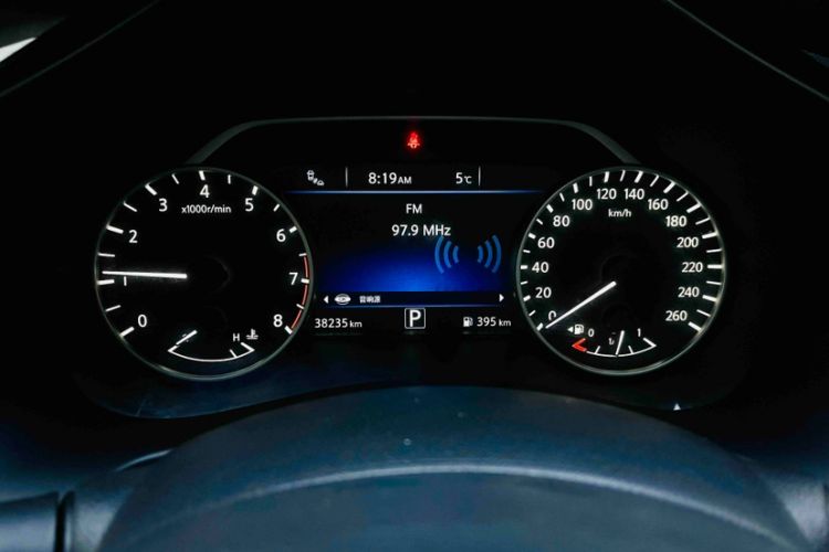 Used Nissan Murano 2021 2.5L XL Two-Wheel Drive Smart Connect Luxury Edition Odometer Close Up