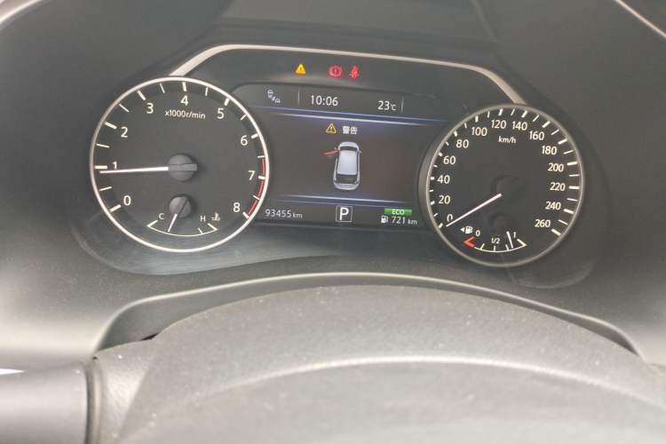 Used Nissan Murano 2021 2.5L XL Two-Wheel Drive Smart Connect Luxury Edition Odometer Close Up