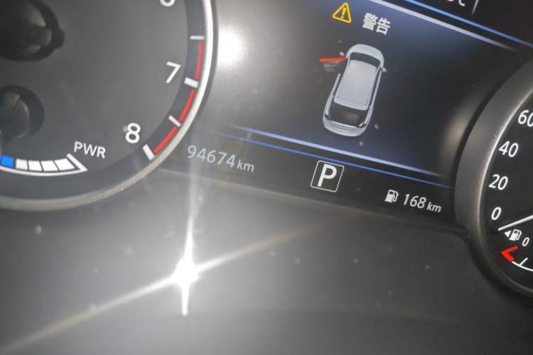 Used Nissan Murano 2021 2.5 S/C HEV XE Four-Wheel Drive Hybrid SmartConnect Prestige Edition Odometer Close Up