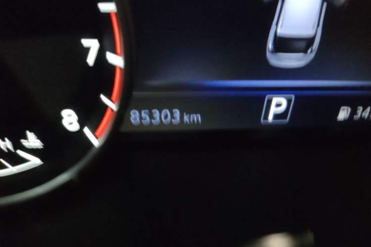 Used Nissan Murano 2021 2.5L XL Two-Wheel Drive Smart Connect Luxury Edition Odometer Close Up