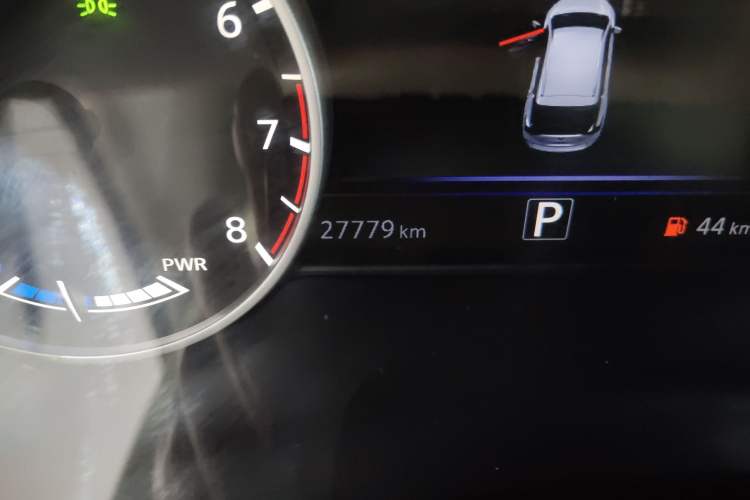 Used Nissan Murano 2021 2.5 S/C HEV XE Four-Wheel Drive Hybrid SmartConnect Prestige Edition Odometer Close Up