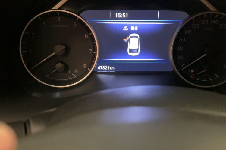 Used Nissan Murano 2021 2.5L XL Two-Wheel Drive Smart Connect Luxury Edition Odometer Close Up