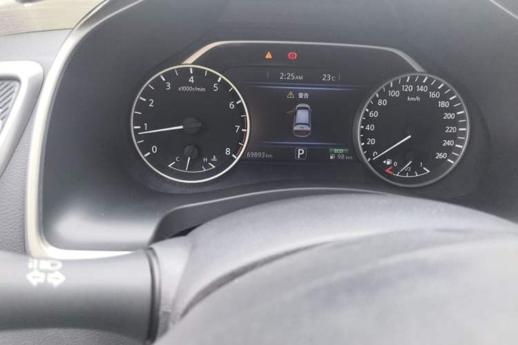 Used Nissan Murano 2021 2.5L XE Two-Wheel Drive Elite Edition Odometer Close Up