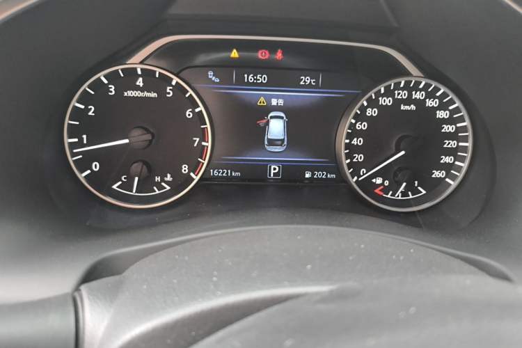 Used Nissan Murano 2021 2.5L XL Two-Wheel Drive Smart Connect Luxury Edition Odometer Close Up