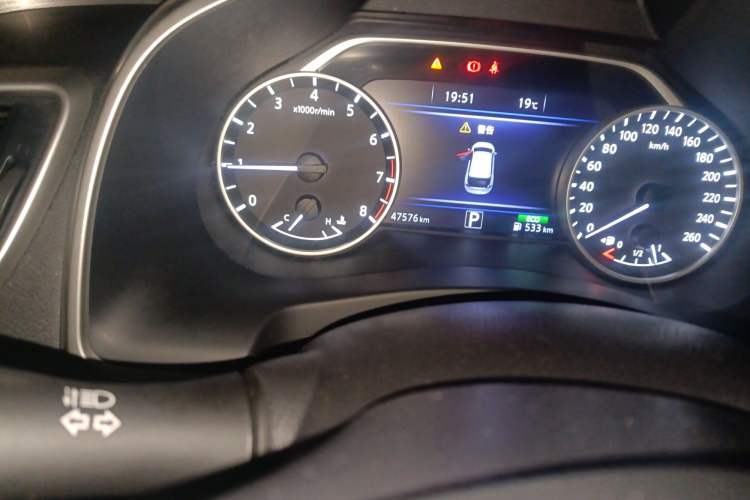 Used Nissan Murano 2021 2.5L XE Two-Wheel Drive Elite Edition Odometer Close Up
