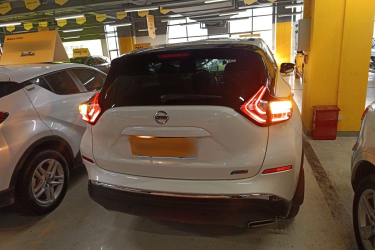 Used Nissan Murano 2021 2.5L XE Two-Wheel Drive Elite Edition Rear