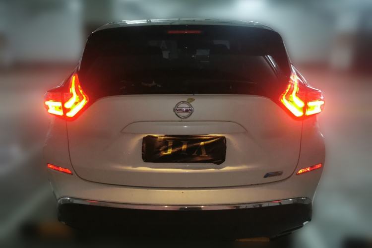 Used Nissan Murano 2021 2.5L XL Two-Wheel Drive Smart Connect Luxury Edition Rear