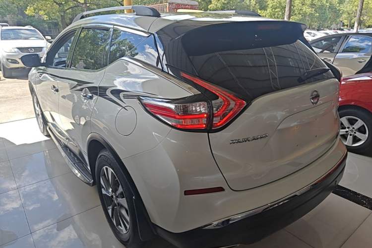 Used Nissan Murano 2021 2.5L XL Two-Wheel Drive Smart Connect Luxury Edition Rear Left 45 Deg