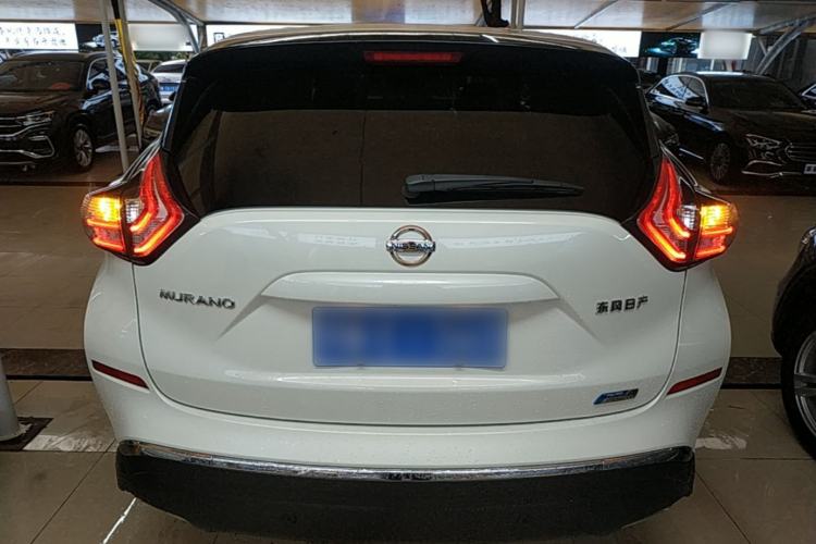 Used Nissan Murano 2021 2.5L XL Two-Wheel Drive Smart Connect Luxury Edition Rear