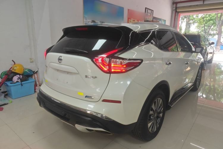 Used Nissan Murano 2021 2.5L XL Two-Wheel Drive Smart Connect Luxury Edition Rear Right 45 Deg