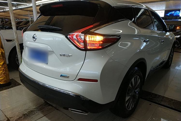 Used Nissan Murano 2021 2.5L XL Two-Wheel Drive Smart Connect Luxury Edition Rear Right 45 Deg