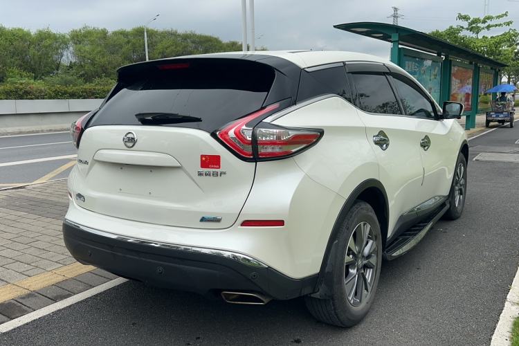 Used Nissan Murano 2021 2.5L XL Two-Wheel Drive Smart Connect Luxury Edition Rear Right 45 Deg