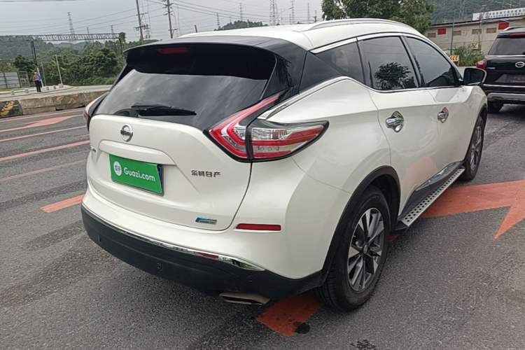 Used Nissan Murano 2021 2.5L XL Two-Wheel Drive Smart Connect Luxury Edition Rear Right 45 Deg